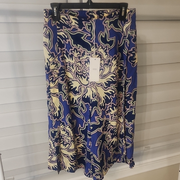 Closed Pants - CLOSED Patterned Shorts Size XS $270